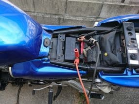バイクのバッテリー上がり