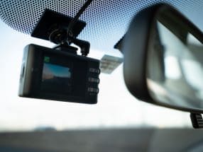 駐車監視機能付きドラレコとバッテリー上がり