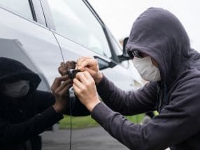 車のセキュリティ対策