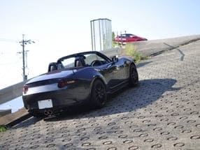 急な坂道でバッテリー上がり