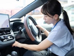 エンジンがかからないバッテリー上がり