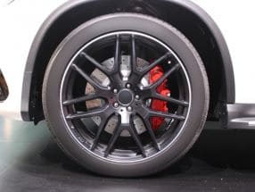 レッカー／ロードサービス作業前のホイールの確認